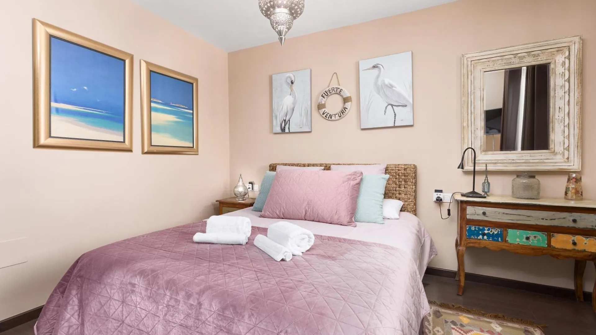 Home2Book Luxury Villa Pool & Terrace, Corralejo